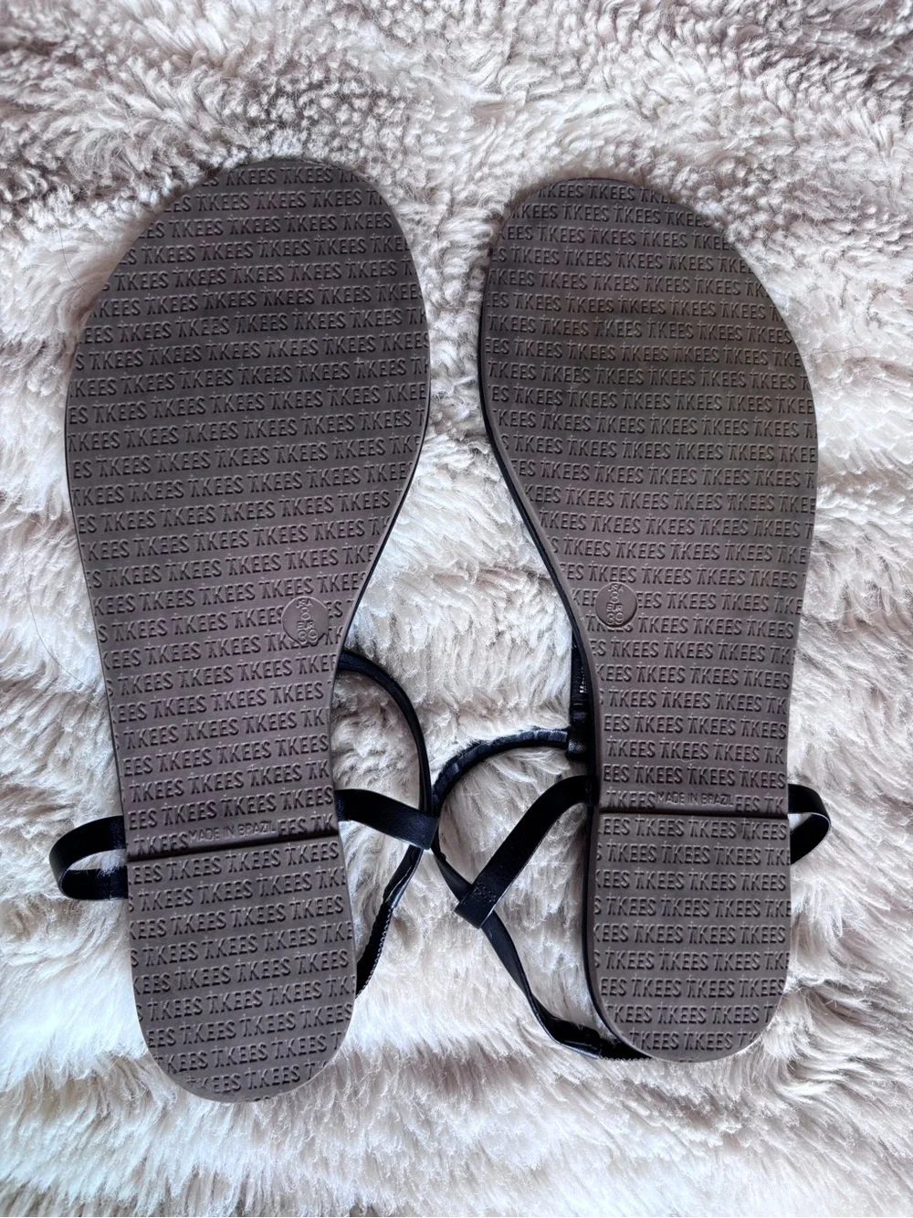 TKEES Black Miriana Circle Strap Sandals